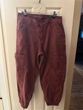American Eagle Outfitters Baggy Jogger Pants